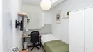 Room for rent, Valencia Campanar, Valencia (region), &lt;span class=&quot;blurred street&quot; onclick=&quot;ProcessAdRequest(10847390)&quot;&gt;&lt;span class=&quot;hint&quot;&gt;See streetname&lt;/span&gt;[xxxxxxxxxxxxx]&lt;/span&gt;