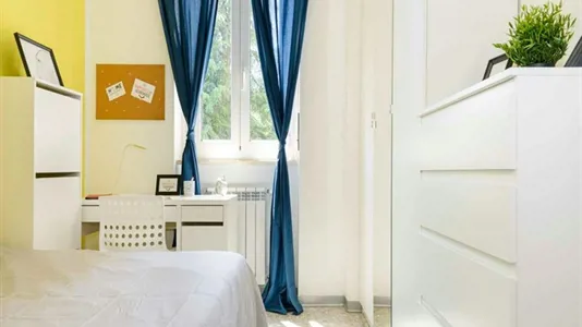 Rooms in Milano Zona 8 - Fiera, Gallaratese, Quarto Oggiaro - photo 3