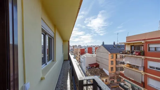 Rooms in el Camí de Vera - photo 7