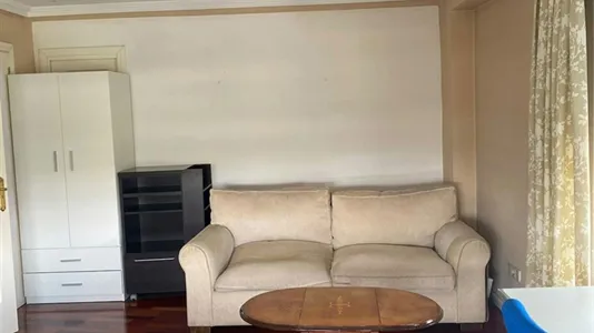 Rooms in Madrid Carabanchel - photo 9