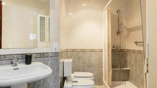 Rooms in Mislata - photo 10