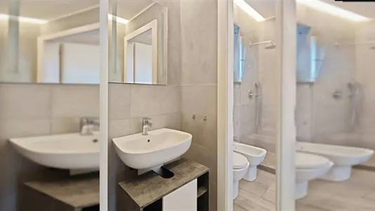 Apartments in Milano Zona 2 - Stazione Centrale, Gorla, Turro, Greco, Crescenzago - photo 8