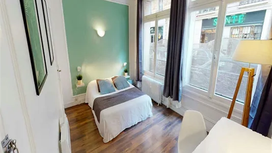 Rooms in Paris 16ème arrondissement (South) - photo 1