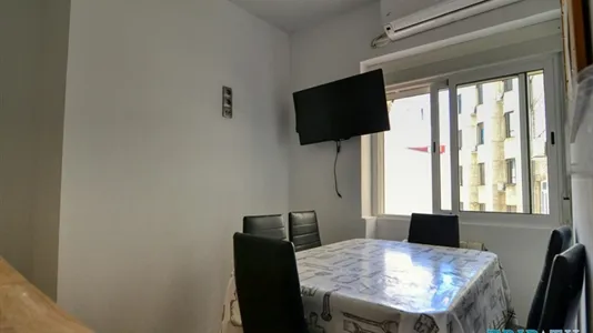 Rooms in Madrid Salamanca - photo 5