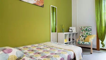 Room for rent in Milano Zona 9 - Porta Garibaldi, Niguarda, Milan