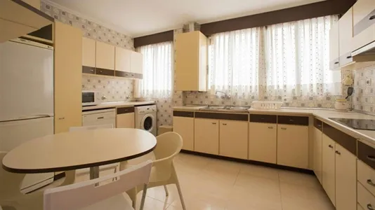 Rooms in Valencia Ciutat Vella - photo 7