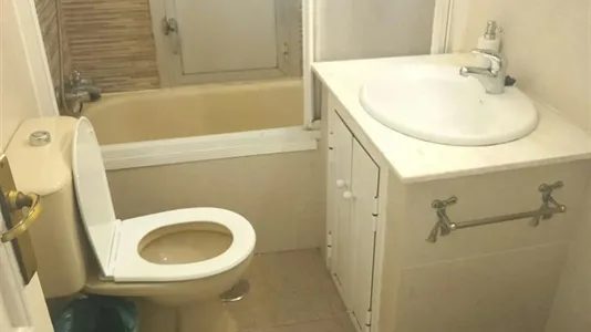 Rooms in Madrid Centro - photo 10