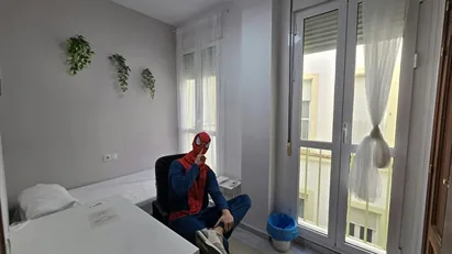 Room for rent in Sevilla Casco Antiguo, Sevilla