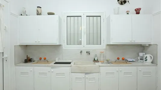 Rooms in Athens Akadimia Platonos - photo 10