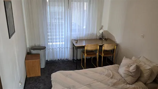 Rooms in Besnica - photo 6