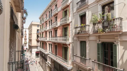 Rooms in Barcelona Ciutat Vella - photo 6