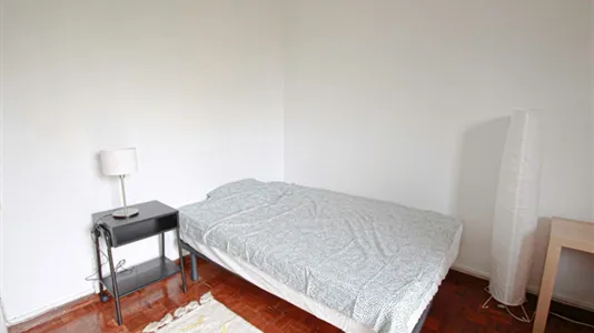 Rooms in Barcelona Eixample - photo 4