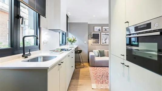 Apartments in Madrid Salamanca - photo 6