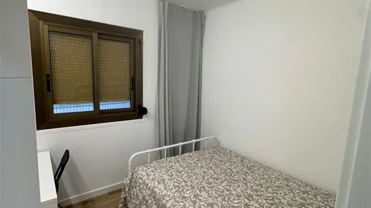 Rooms in L'Hospitalet de Llobregat - photo 4