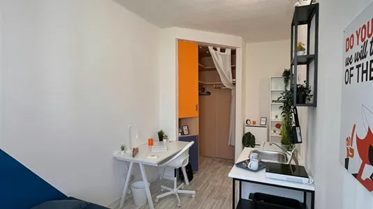 Rooms in Trento - photo 9