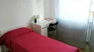 Room for rent, Florence, Toscana, &lt;span class=&quot;blurred street&quot; onclick=&quot;ProcessAdRequest(10974291)&quot;&gt;&lt;span class=&quot;hint&quot;&gt;See streetname&lt;/span&gt;[xxxxxxxxxxxxx]&lt;/span&gt;