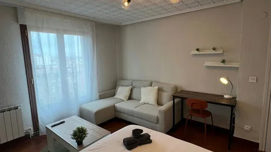 Rooms in Bilbao - photo 4