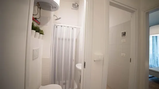 Rooms in Florence - photo 5