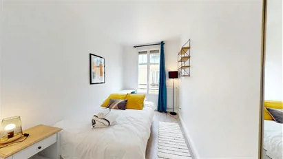 Room for rent in Paris 17ème arrondissement, Paris