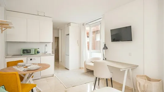 Rooms in Madrid Tetuán - photo 5