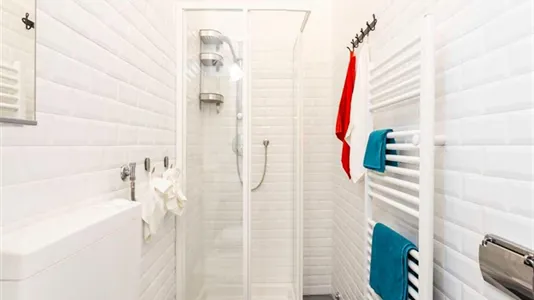 Rooms in Milano Zona 2 - Stazione Centrale, Gorla, Turro, Greco, Crescenzago - photo 10