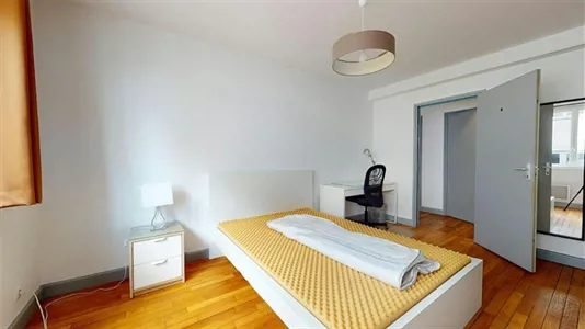 Rooms in Amiens - photo 3