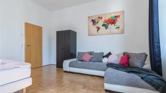 Apartments in Vienna Favoriten - photo 10