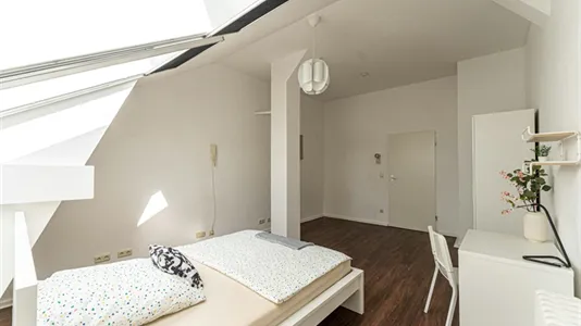 Rooms in Berlin Mitte - photo 3