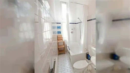 Apartments in Berlin Charlottenburg-Wilmersdorf - photo 4