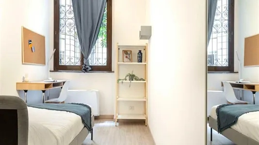 Rooms in Milano Zona 1 - Centro storico - photo 4