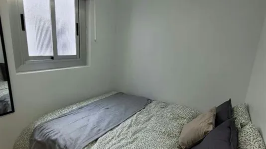 Rooms in Godelleta - photo 1