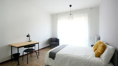 Room for rent in Milano Zona 2 - Stazione Centrale, Gorla, Turro, Greco, Crescenzago, Milan