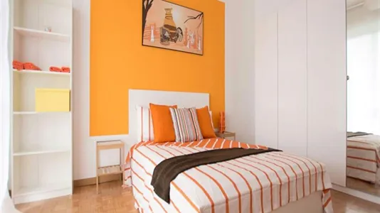 Rooms in Milano Zona 8 - Fiera, Gallaratese, Quarto Oggiaro - photo 4