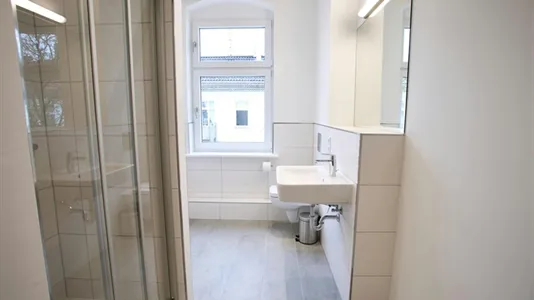Rooms in Berlin Friedrichshain-Kreuzberg - photo 3