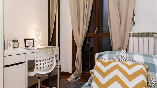 Rooms in Milano Zona 5 - Vigentino, Chiaravalle, Gratosoglio - photo 6