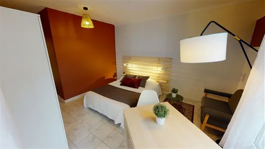 Rooms in Lyon - photo 3