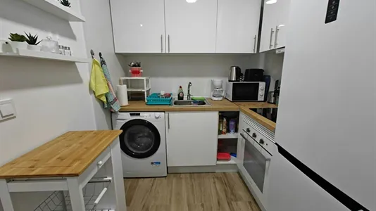 Rooms in Madrid Carabanchel - photo 10