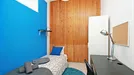 Room for rent, Barcelona Ciutat Vella, Barcelona, &lt;span class=&quot;blurred street&quot; onclick=&quot;ProcessAdRequest(7744841)&quot;&gt;&lt;span class=&quot;hint&quot;&gt;See streetname&lt;/span&gt;[xxxxxxxxxxxxx]&lt;/span&gt;
