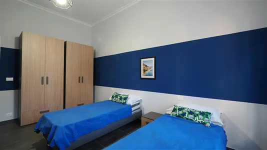 Rooms in Turin - photo 3