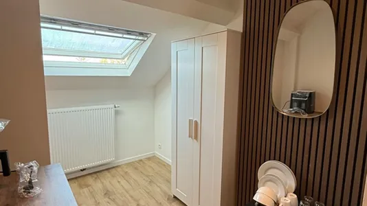 Rooms in Brussels Anderlecht - photo 7