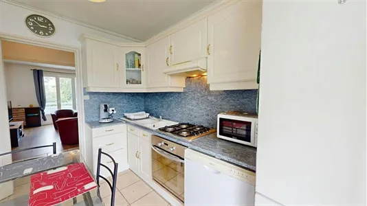 Rooms in Saint-Étienne - photo 9