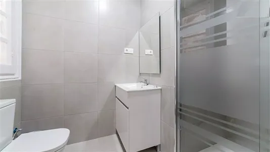 Rooms in Valencia L'Eixample - photo 8