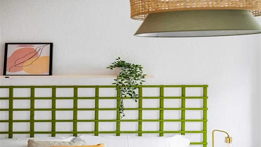 Rooms in Madrid Salamanca - photo 1