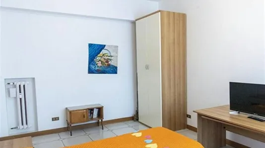 Apartments in Roma Municipio VII – Appio-Latino/Tuscolano/Cinecittà - photo 9