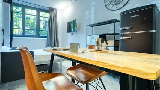 Apartments in Milano Zona 6 - Barona, Lorenteggio - photo 2