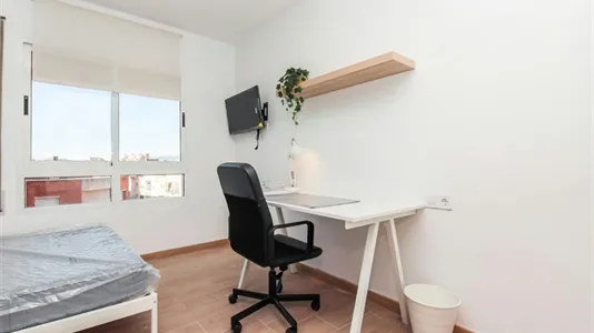 Rooms in Reus - photo 7