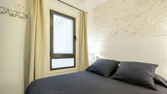 Apartments in Madrid Centro - photo 2