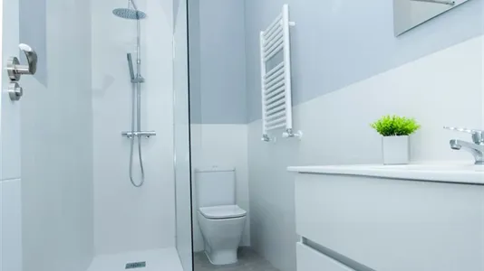 Rooms in Madrid Chamberí - photo 7