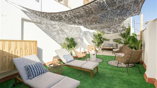 Rooms in Barcelona Ciutat Vella - photo 4