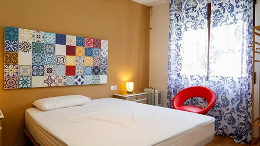 Rooms in Granada - photo 2